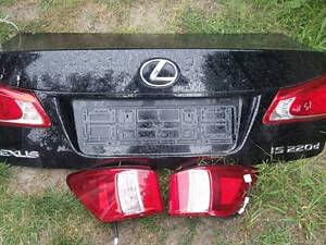 Lexus IS 220 250 LIFT 08- накладка на задня бампер