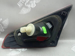 Фонарь левый внутренний -08 Mitsubishi Colt (Z3) 2004-2012 mn105623
