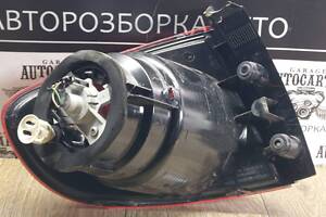 Фонарь правый Seat Altea DEPO 08-445-1915R-B