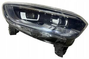 Renault Kadjar Фара передня права Full LED Комлект 260101637R