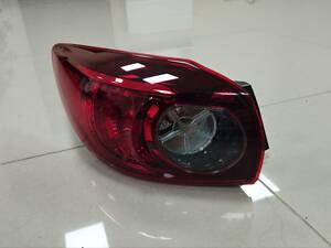 Задний левый внешний фонарь на Mazda 3 (5D) 2013 г. - B45C51160 - MAZDA