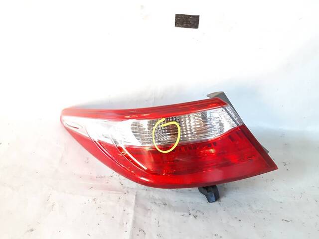 Задний левый фонарь скол Toyota Camry 2015-2017 8156006640 Toyota Camry - Фото 1