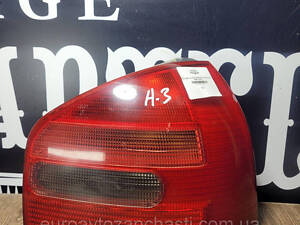 Задний правый фонарь Audi A3 8L 8l0945096