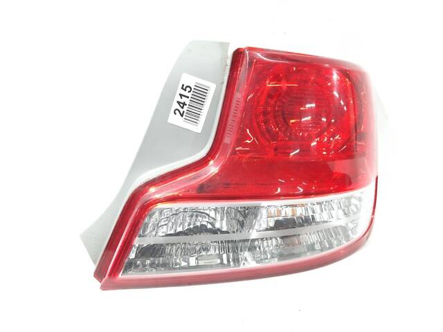 Ліхтар задній правий Toyota Scion TC 2010-2013 8155121320 Toyota Scion TC