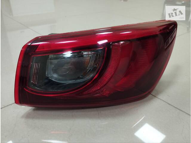 Фонарь задний правый внешний LED на Mazda CX-3 2015-2018г. - DB2R51150 - MAZDA - Фото 3