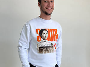 Лімітований світшот 'Ольга Кобилянська' білий