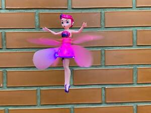 Літаюча фея що світиться на акумуляторі DIY