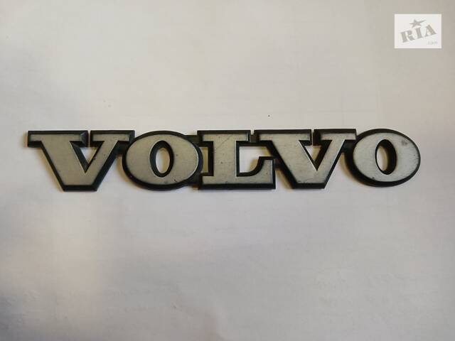 Логотип 'Volvo' Б/У Volvo FL