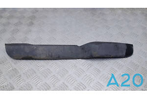 LR015130 - Б/У Брызговик на LAND ROVER RANGE ROVER SPORT (L320) 5.0 4x4