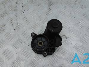 LR061386 - Б/У Моторчик стояночного тормоза на LAND ROVER Range Rover Evoque (L538) 2.0