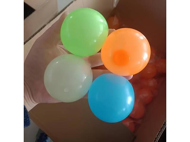 Липкі світні кульки Globbles RESTEQ 4 шт. — антистрес-іграшка, що світиться в темряві та не залишає слідів - Фото 5