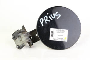 Лючок бака Toyota Prius (ZVW35) 2009-2015 7735047030