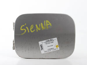Лючок бака Toyota Sienna (XL20) 2003-2009 77350AE010