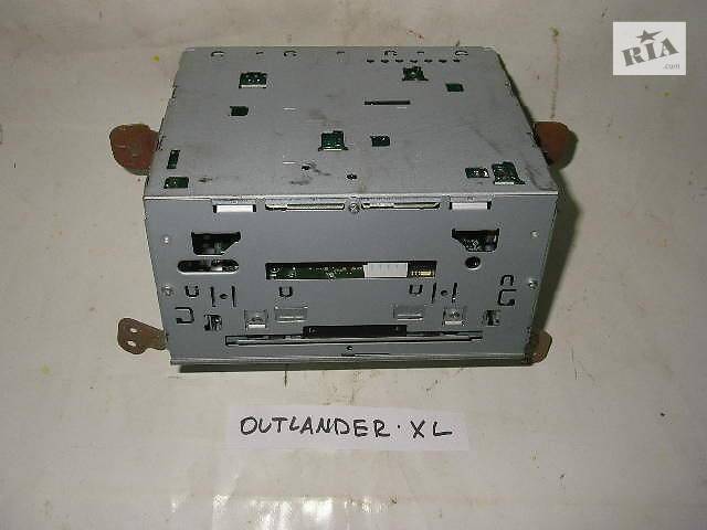 Магнитофон Mitsubishi Outlander (CW) XL 2006-2014 8701A225