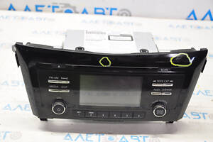 Магнитофон радио Nissan Rogue 14-16 S SV царапины на накладке