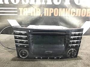 Магнітола штатна Mercedes Benz E-class W211 A2118201079