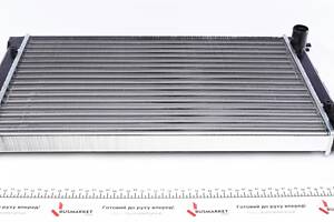 MAHLE CR 340 001S Радиатор охлаждения VW Caddy 82-92/Golf 79-93 (322x525x34)