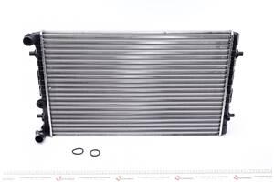 MAHLE CR 368 001S Радиатор охлаждения Skoda Octavia/VW Bora/Golf IV 1.4-2.3/1.9TDI