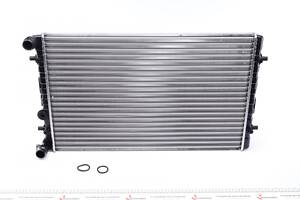 MAHLE CR 368 001S Радиатор охлаждения Skoda Octavia/VW Bora/Golf IV 1.4-2.3/1.9TDI