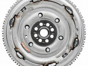 Маховик Nissan Almera 1998-2024 LUK 415 0281 11