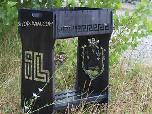 Мангал розбірний високий на 10 шампурів із підставкою для дров та індивідуальним гравіюванням — Герб