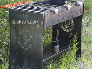 Мангал розбірний високий із вбудованою шашличницею і мотором на 16 шампурів