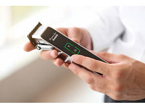 Машинка для стрижки волосся Magio MG-585 5 Вт чорна