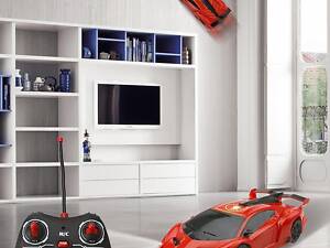 Машинка радіокерована їздить по стелі і стінам, світяться фари, 16*6*4см