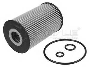 Масляний фільтр MEYLE 1003220011 на VW PASSAT (362)