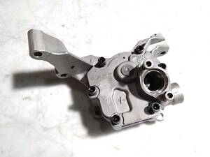 03C115105AB Масляный насос 1.6FSI 16V VW Golf V 03-09