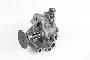 Масляний насос 2.0 Diesel Nissan X-Trail (T31) 2007-2012 8200346592