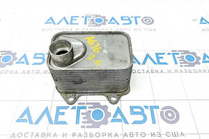 Масляный охладитель двигателя Audi A6 C7 16-18 рест 2.0