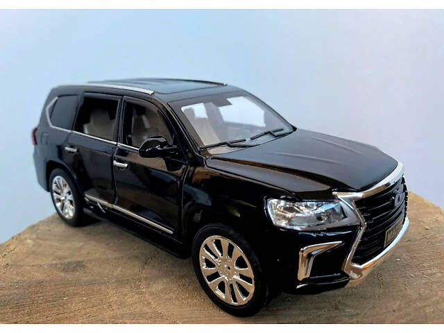 Масштабная модель автомобиля Lexus LX570 RESTEQ 1:24 — металлическая инерционная машина со светом и звуком, в - Фото 7