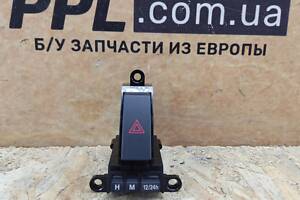 Mazda 3 BL 2009-2013 Кнопка аварійки аварійної сигналізації BBP3664H0