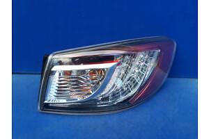 Mazda 3 mazda3 седан 09-13 led фара права зад