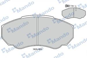 Комплект гальмівних накладок, дискове гальмо Mando MBF015029