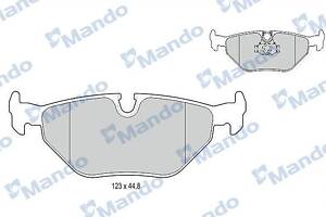 Комплект гальмівних накладок, дискове гальмо Mando MBF015120