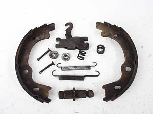 Механизм тормозной правый Hyundai I30 (FD) 2007-2012 582701H000