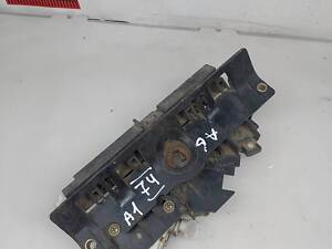 Механизм открытия крышки багажника Audi A6 C5 4B0827565 /74/