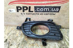 Mercedes A W169 2004-2008 Накладка бампера решетка туманки правая A1698851022