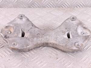 Mercedes-Benz C-Class C-Class, W205, 2014 4 покоління Подушка/опора КПП