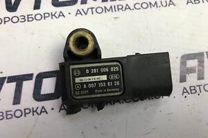 Датчик тиску картерних газів Mercedes-Benz E-Class 211 2.2 CDI 2002-2009 A0071536128