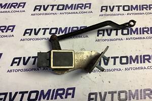 Датчик положення кузова задній Mercedes-Benz E-Class 211 2002-2009 A0105427717