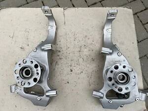 Mercedes-Benz E-Class E-Class, W213, 2016 5 поколение Кулак поворотный / цафа левая