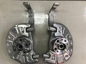 Mercedes-Benz E-Class E-Class, W213, 2016 5 поколение Кулак поворотный / цафа правая передняя