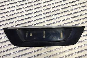 Накладка кришки багажника Mercedes-Benz E-Class W211 2006-2009 2118100173