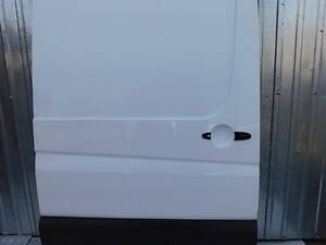 Mercedes Sprinter 906, короткая, низкая боковая сдвижная дверь