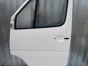 Mercedes Sprinter левая водительская передняя 95-06р