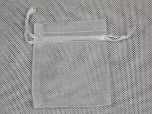 Мішечок з органзи білий 8.5 см на 6.5 см love-shopping