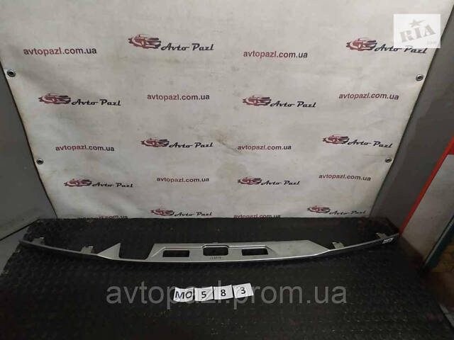 MO0583 ck1ua40406aa Молдинг хром двери багажника Land Rover Sport 2 13-17 41_02_02